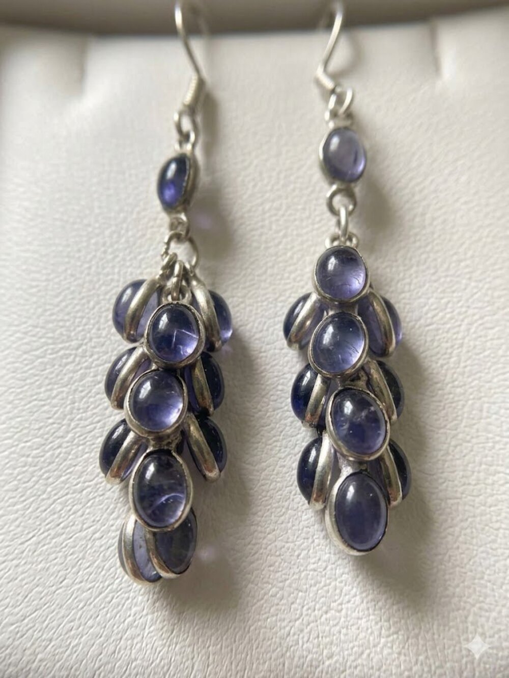 silver tone grape 🍇 like cluster earrings